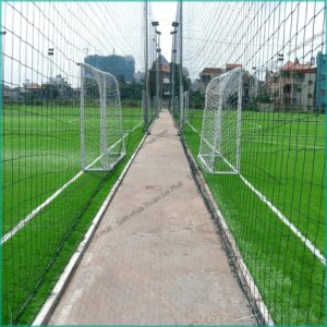 Lưới quây sân bóng